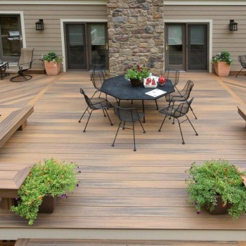 Une belle terrasse en bois